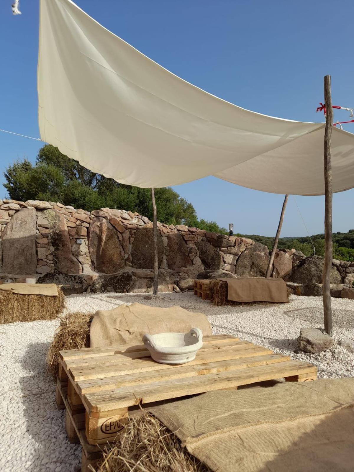 Pasare Glamping_Anglonaruralexperience Hotel Perfugas Bagian luar foto